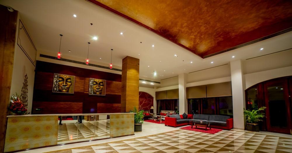Готель Ramada By Wyndham Jaipur Jaisinghpura Екстер'єр фото