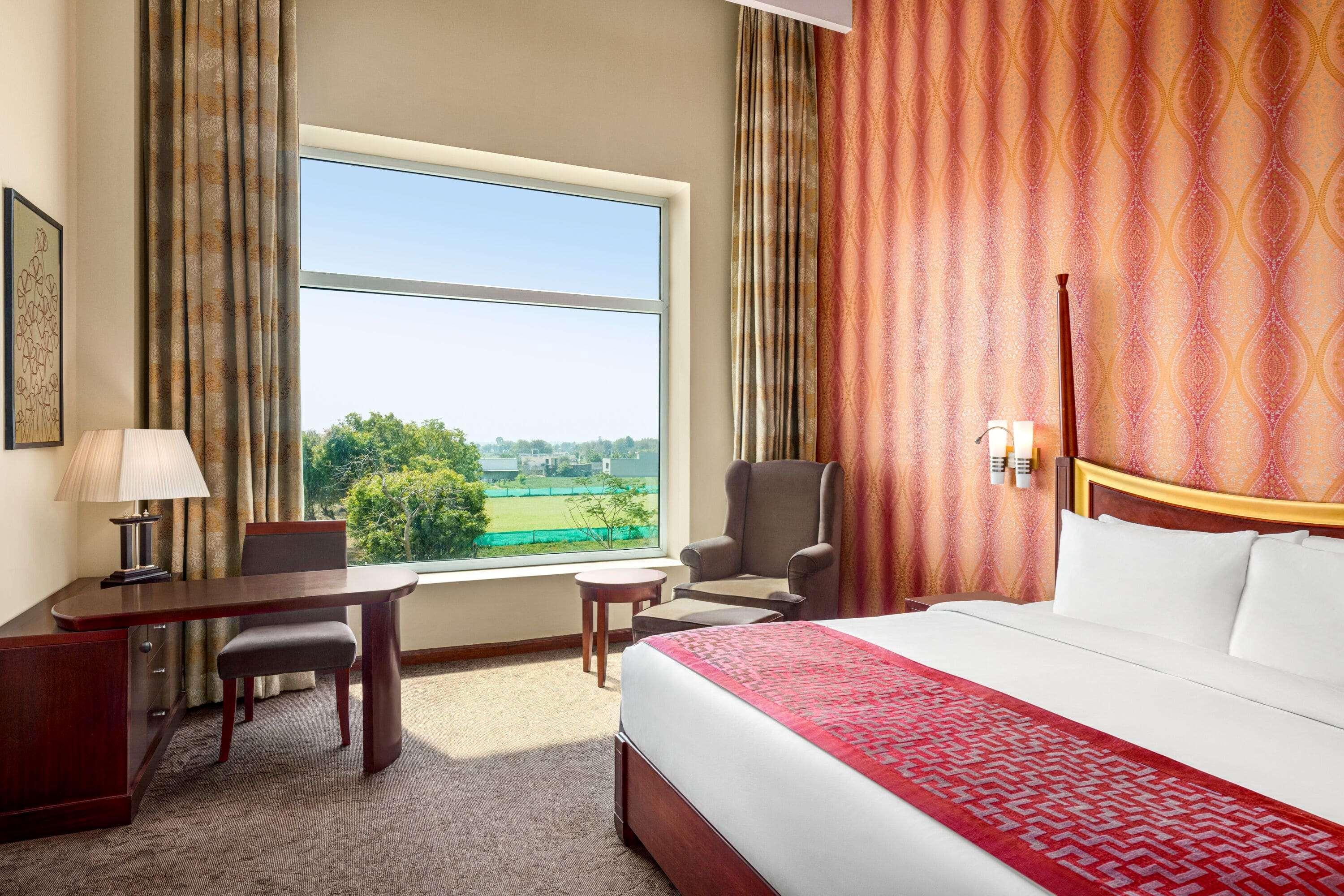 Готель Ramada By Wyndham Jaipur Jaisinghpura Екстер'єр фото